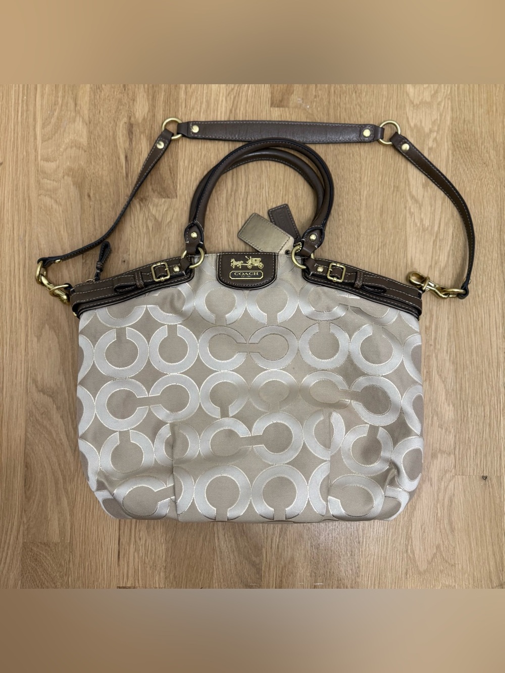 Coach Madison Op Art Metallic Outline Lindsey Satchel/Convertible